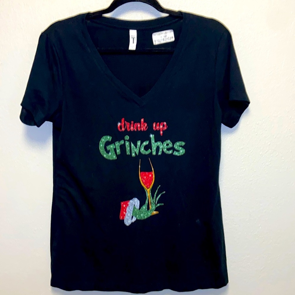 Ideal T by Next Level NWT Black V-neck Drink Up Grinches Novelty T-shirt: 5008